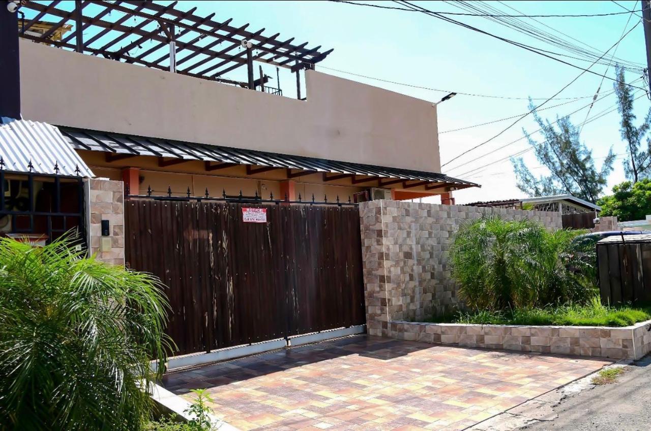 Portmore Villa Exterior foto